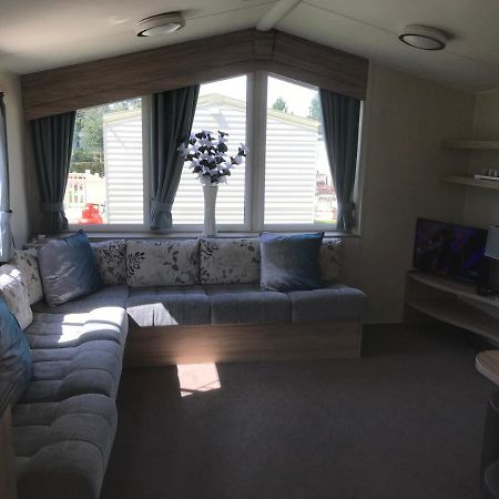 3 Bedroom Deluxe Caravan Longniddry Exterior photo