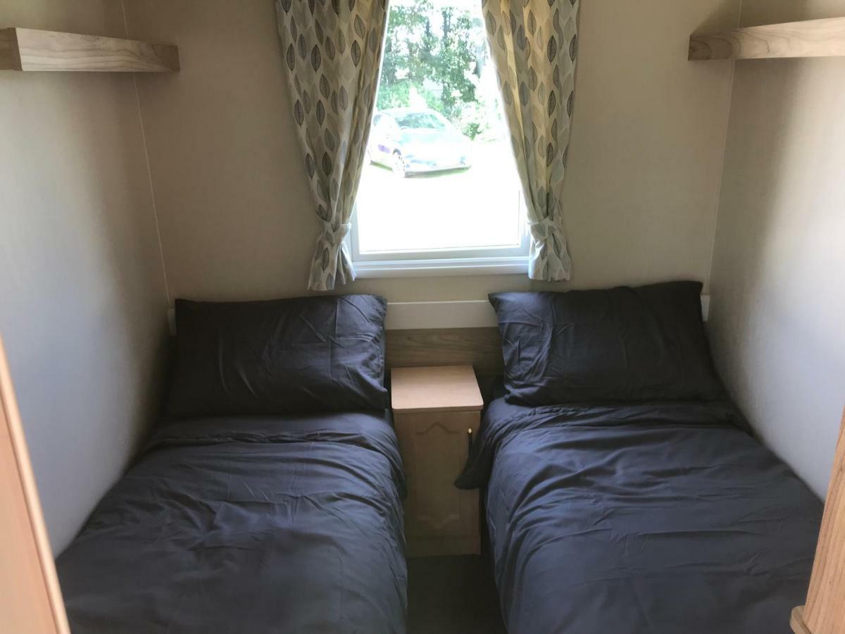 3 Bedroom Deluxe Caravan Longniddry Exterior photo